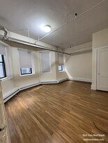 1144 Commonwealth Ave, Unit 0C in Boston, MA - Building Photo