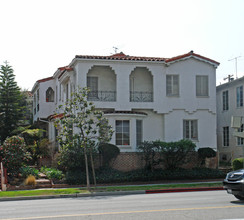 9556 W Olympic Blvd in Beverly Hills, CA - Building Photo - Building Photo