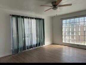 53 Argonne Ave in Long Beach, CA - Building Photo - Building Photo