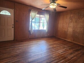 1010 E Amazon St in Portales, NM - Building Photo - Building Photo