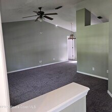 7747 Greenboro Dr in Melbourne, FL - Building Photo - Building Photo