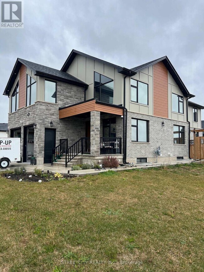 1304 Bush Hill Link in London, ON - Building Photo - Building Photo