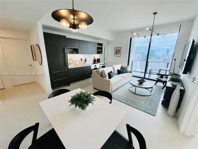 159 NE 6th St in Miami, FL - Building Photo - Building Photo