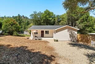 207 Apple Knoll in Boulder Creek, CA - Building Photo