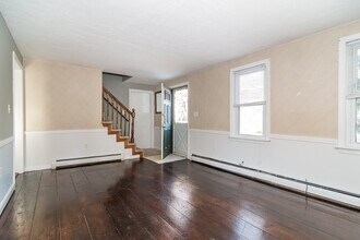 62 Windsor Rd in Sandwich, MA - Building Photo - Building Photo