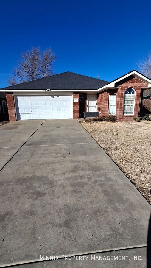 property at 3616 Pine St