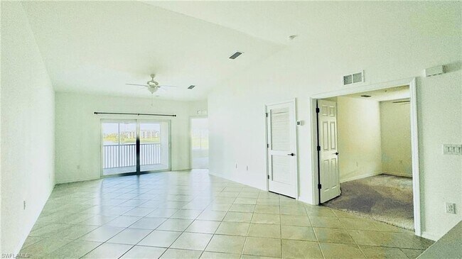 15940 Grassland Ln, Unit 2526 in Punta Gorda, FL - Building Photo - Building Photo