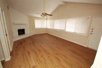 5302 Town Park Blvd in Katy, TX - Building Photo - Building Photo