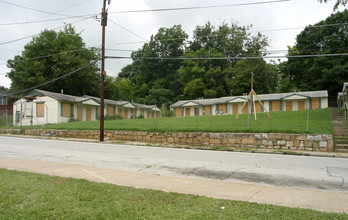 Kennedy/griffin Apartments in Atlanta, GA - Building Photo - Building Photo