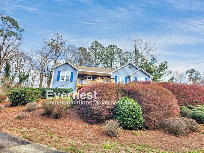 2047 Arbor Forest Dr SW in Marietta, GA - Foto de edificio - Building Photo