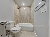 6714 Haight St photo'