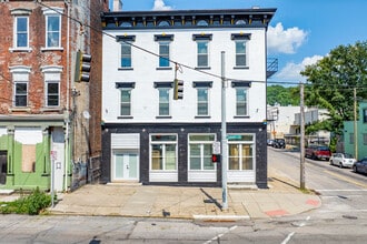 2900 Colerain Ave in Cincinnati, OH - Building Photo - Building Photo