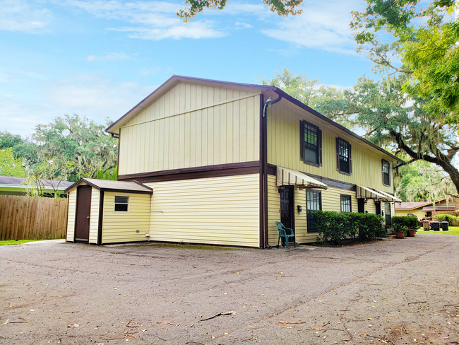 1331 E Fort King St in Ocala, FL - Building Photo - Building Photo