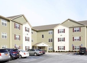 Temple Hill Apartments in New Windsor, NY - Building Photo - Building Photo