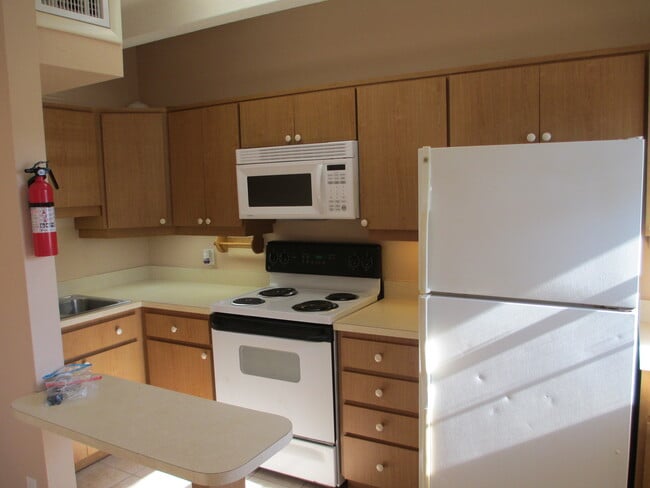 1715 Dixon Blvd, Unit 114 in Cocoa, FL - Building Photo - Building Photo