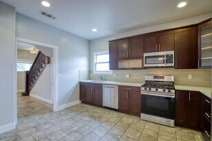 419 Carolina St in Vallejo, CA - Building Photo