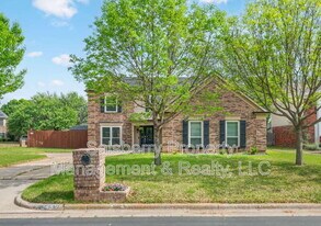 3452 Whitney Way in Hurst, TX - Building Photo