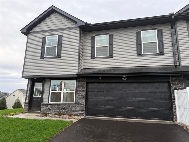 property at 5285 Long Pointe Pass