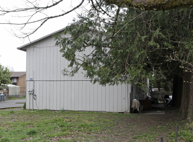 2509 Main St in Forest Grove, OR - Building Photo - Building Photo