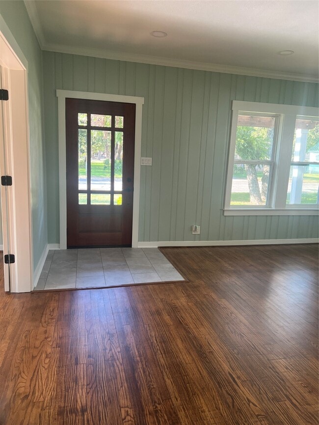 property at 803 Austin St