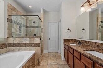 1622 Julia Park Dr in Spring, TX - Building Photo - Building Photo