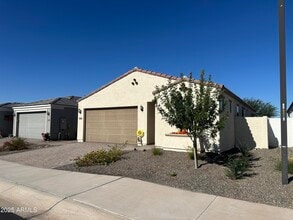 18078 W Amber Ridge Way in Goodyear, AZ - Building Photo - Building Photo