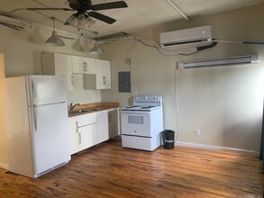 1415 Kemper St in Lynchburg, VA - Foto de edificio - Building Photo