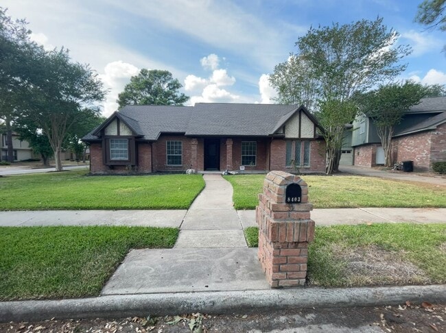 8403 Windy Cove Ct in Houston, TX - Building Photo - Building Photo
