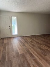 6431 Greenback Ln in Citrus Heights, CA - Building Photo - Building Photo