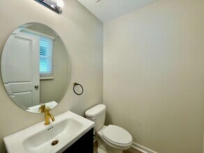 3034 Cricket Rd in Fayetteville, NC - Building Photo - Building Photo