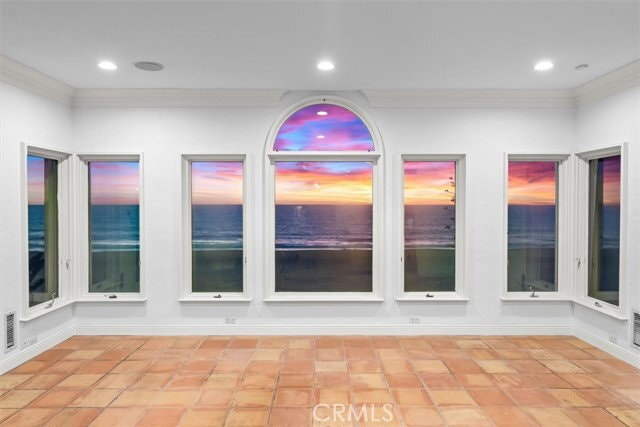 1500 N The Strand in Manhattan Beach, CA - Building Photo - Building Photo