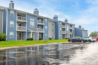 Chesapeake Landing in Centerville, OH - Building Photo - Building Photo