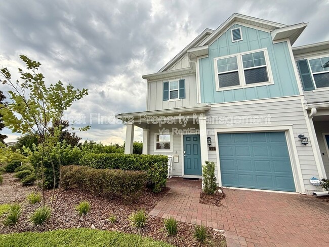 property at 27 Appleton Ct