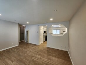 2831 Marin St in Napa, CA - Foto de edificio - Building Photo