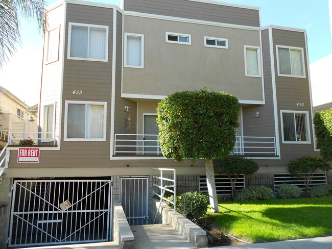 property at 413 N Jackson St