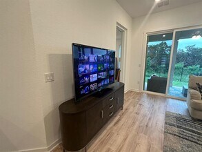 421 Peace Pipe Way in Georgetown, TX - Building Photo - Building Photo