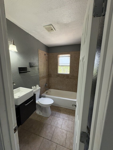 2513 Quintana Rd in Odessa, TX - Building Photo