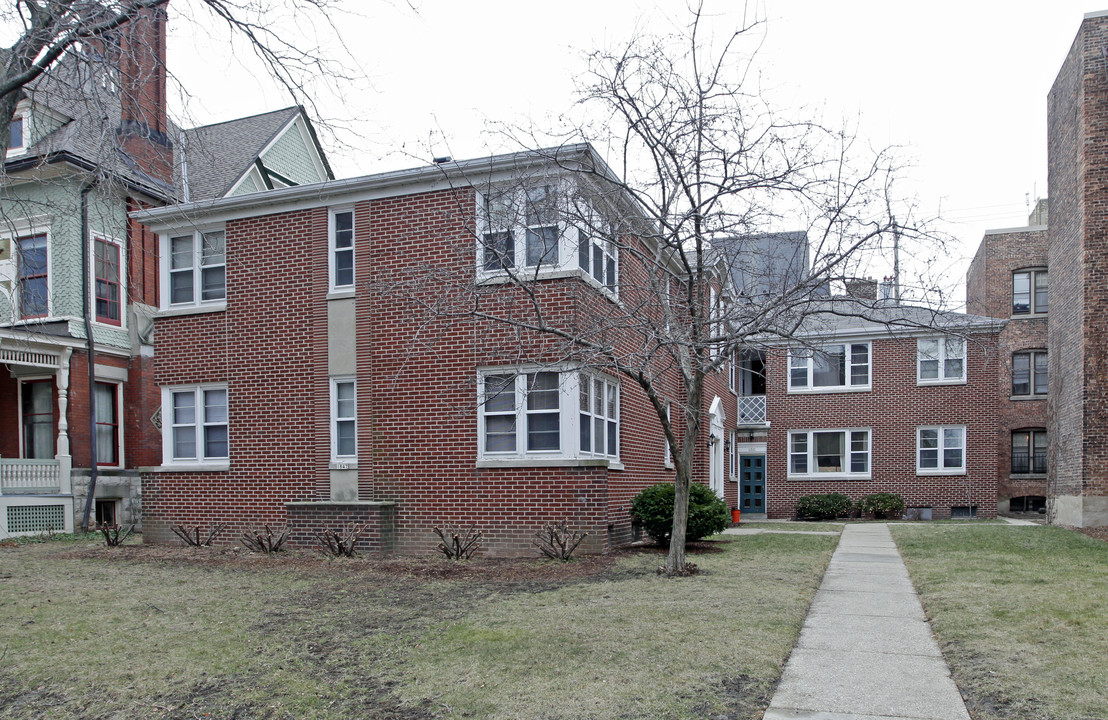 1847-1849 N Prospect Ave in Milwaukee, WI - Building Photo