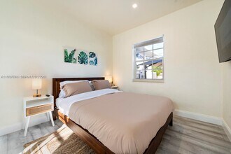 115 SE 2nd St in Hallandale Beach, FL - Building Photo - Building Photo