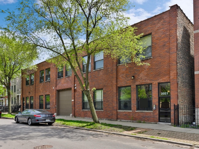 2015 W Race Ave, Unit 120