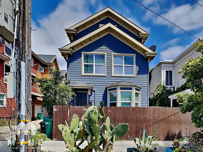 property at 512 Henry St