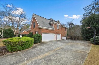 1070 Admiral Crossing in Alpharetta, GA - Building Photo - Building Photo