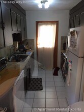 10 Windsor Rd, Unit #1 in Medford, MA - Building Photo - Building Photo