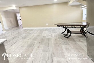 2416A Eglinton Ave E in Toronto, ON - Building Photo - Building Photo