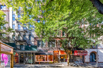 192 Bleecker St in New York, NY - Building Photo - Building Photo