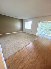 2537 N Alafaya Trail in Orlando, FL - Building Photo - Building Photo