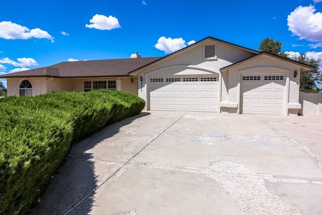 property at 2360 W Twinoaks Dr