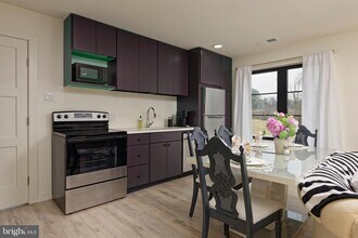 23443 Dover Rd in Middleburg, VA - Building Photo - Building Photo