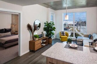 448 N Terry Ave in Orlando, FL - Building Photo - Building Photo
