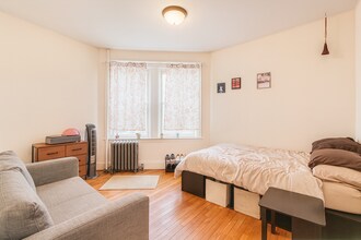 62 Egmont St in Brookline, MA - Building Photo - Building Photo